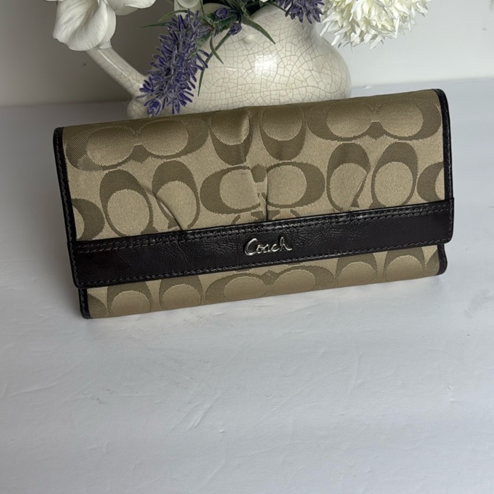 Coach Beige and brown Signature Clutch